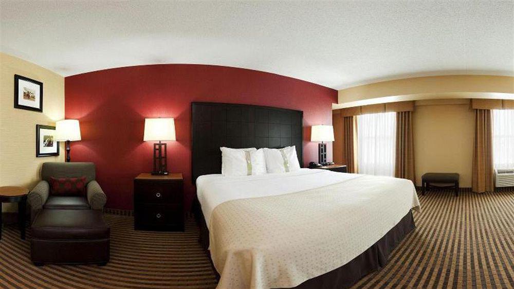 Holiday Inn Florence By Ihg Bagian luar foto