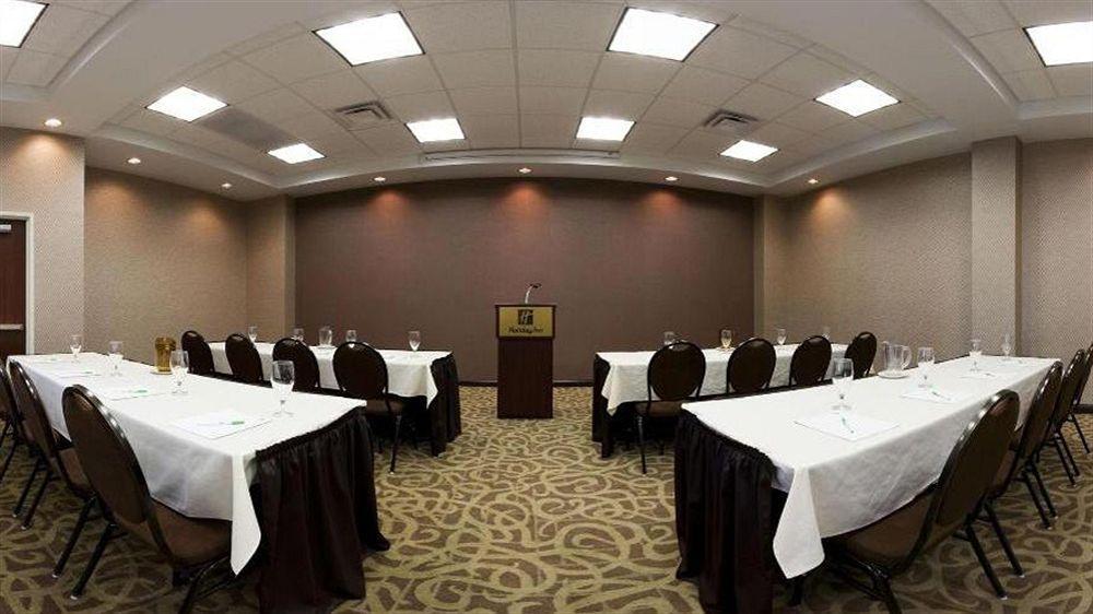 Holiday Inn Florence By Ihg Bagian luar foto