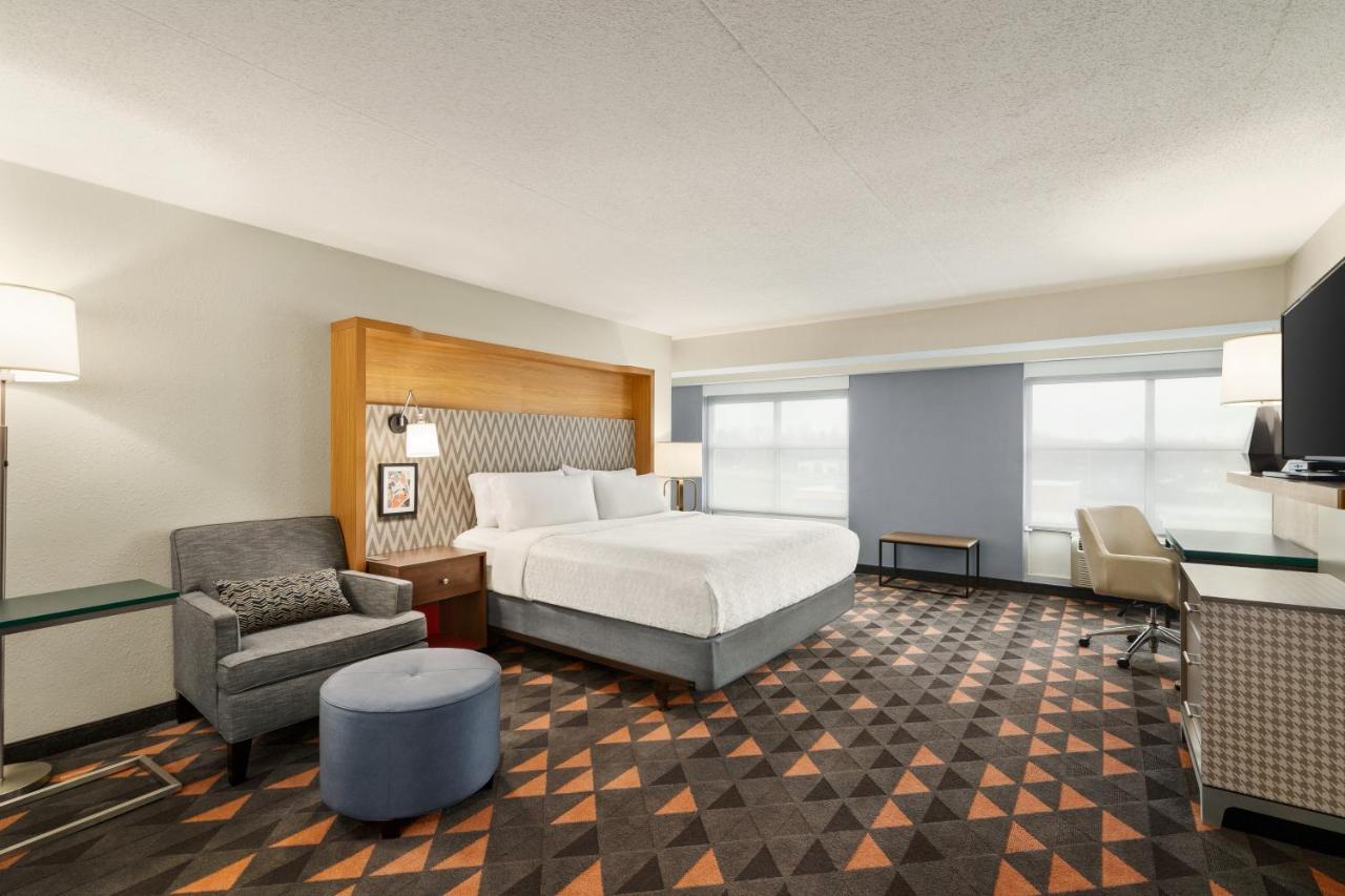 Holiday Inn Florence By Ihg Bagian luar foto