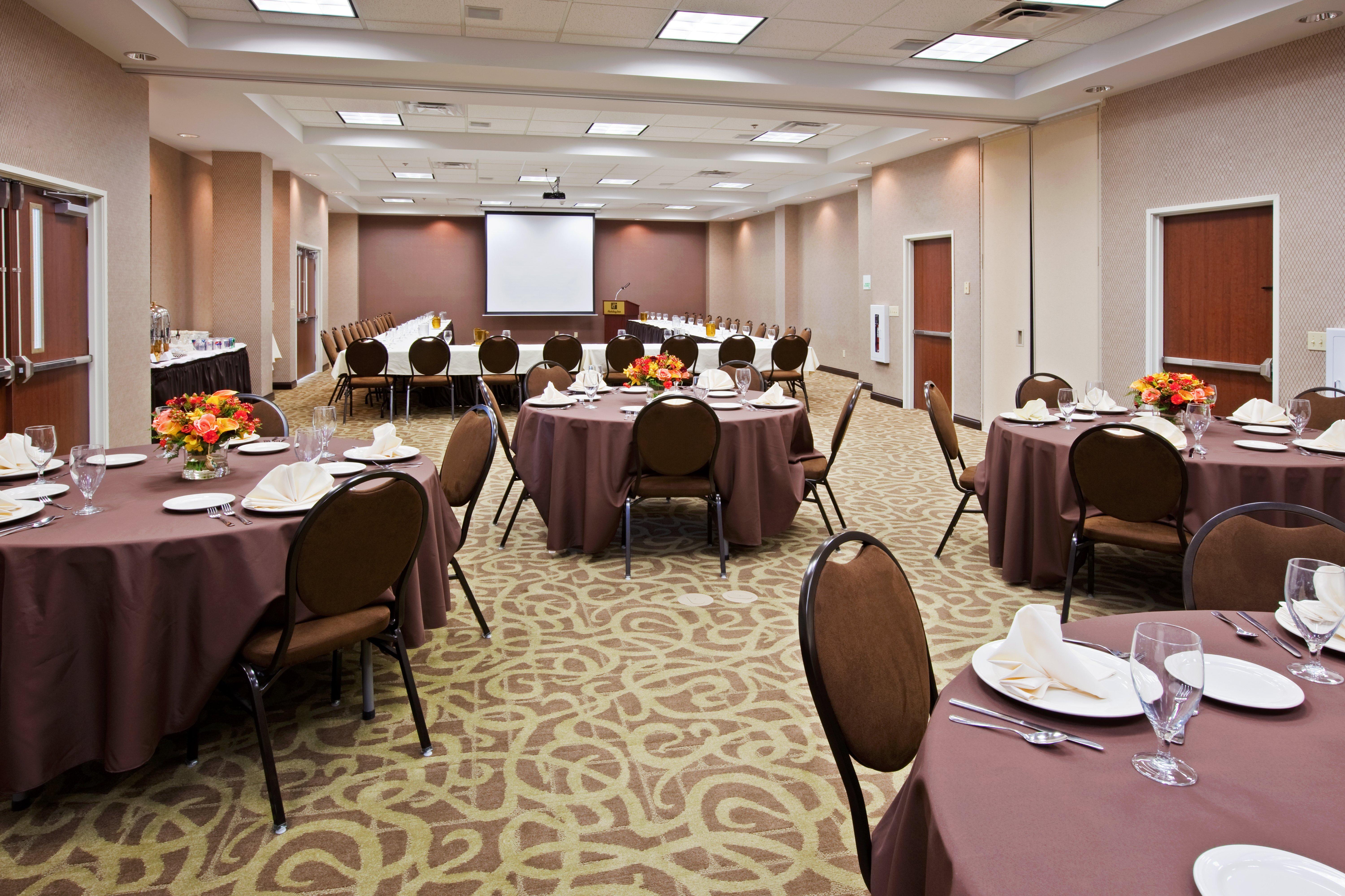 Holiday Inn Florence By Ihg Bagian luar foto