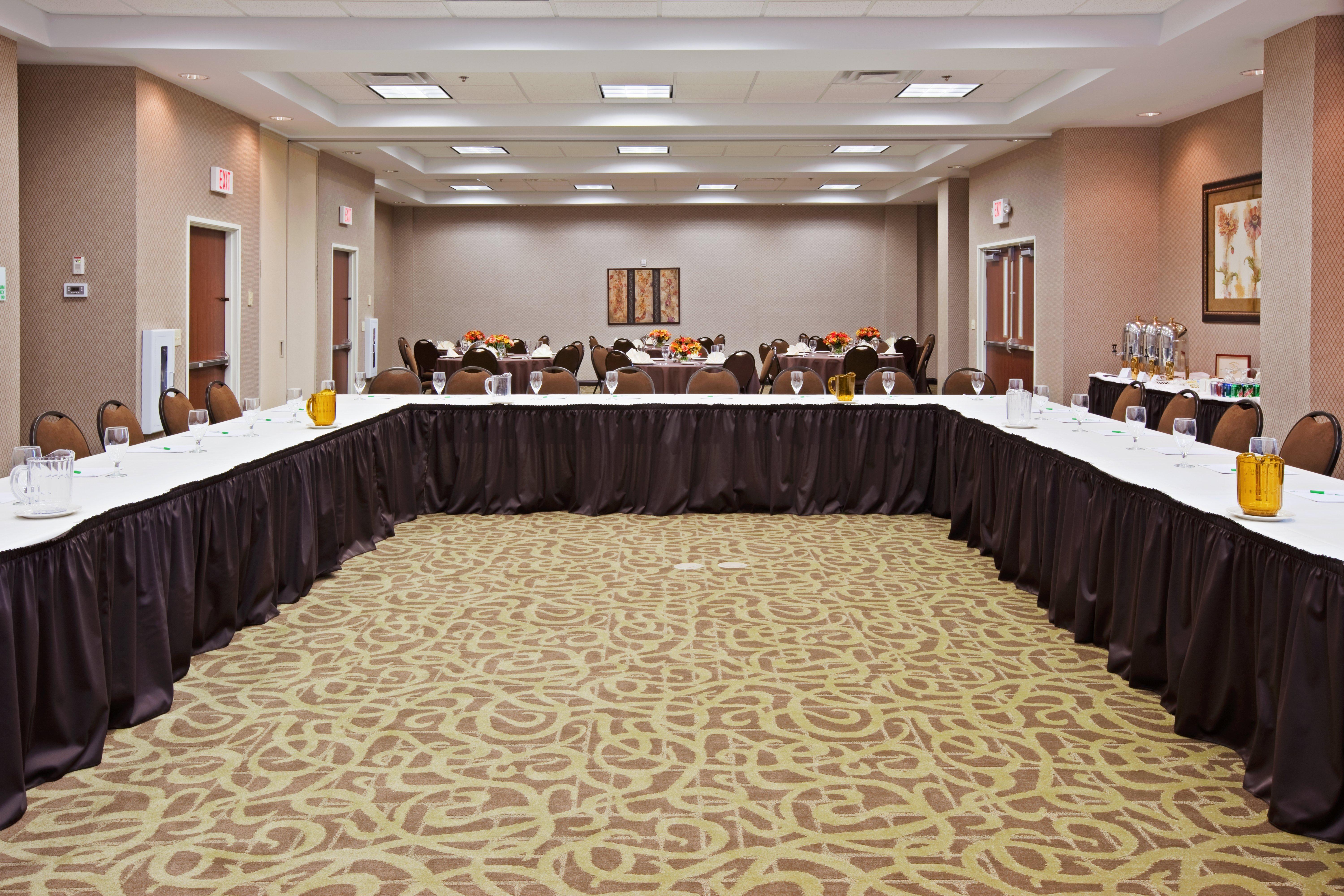 Holiday Inn Florence By Ihg Bagian luar foto